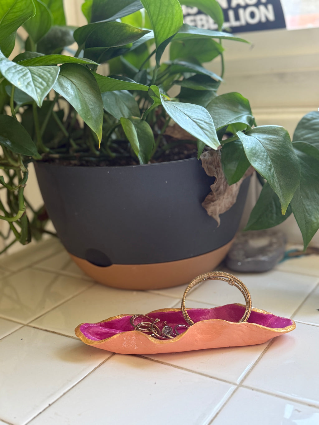 Clam Trinket Tray